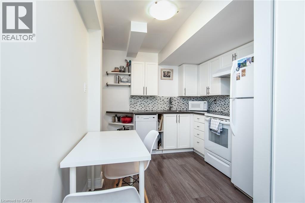 139 Brighton Street Unit# 8d, Waterloo, Ontario  N2J 4Z5 - Photo 12 - 40780368