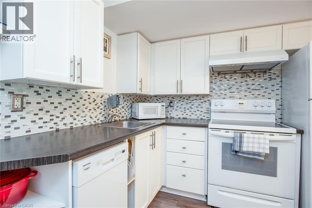 139 Brighton Street Unit# 8d, Waterloo, Ontario  N2J 4Z5 - Photo 15 - 40780368