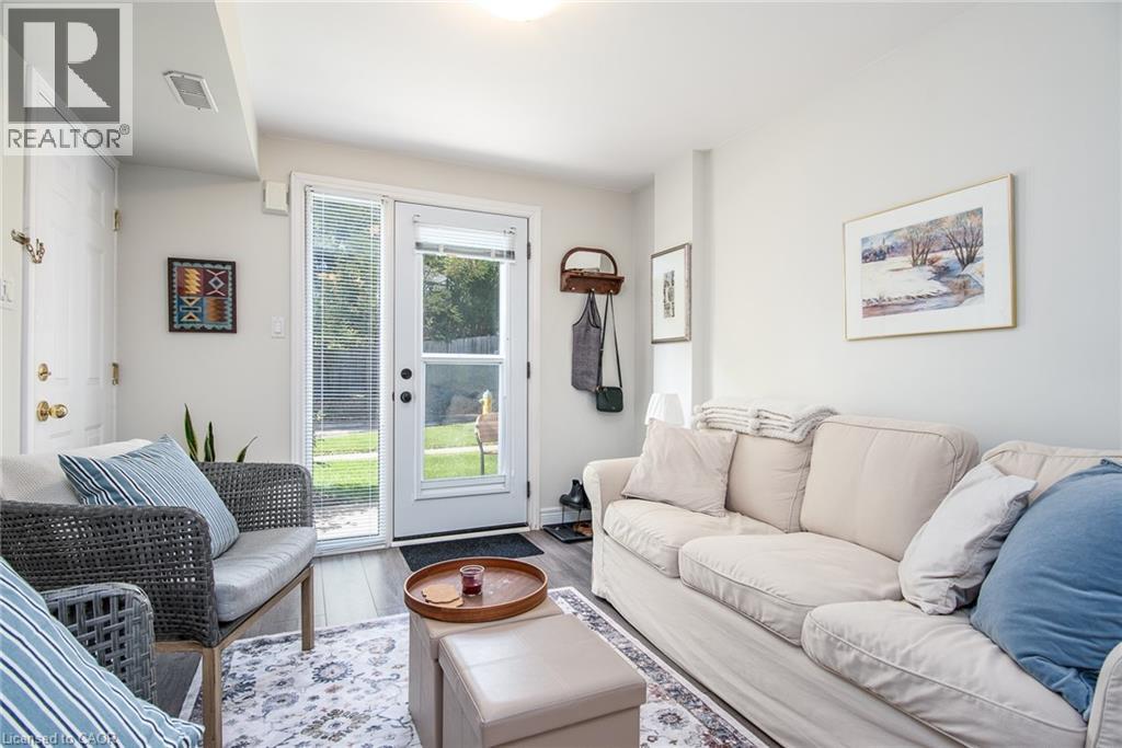 139 Brighton Street Unit# 8d, Waterloo, Ontario  N2J 4Z5 - Photo 5 - 40780368