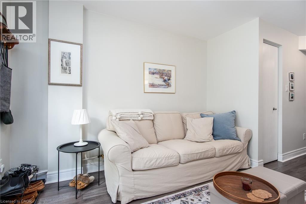 139 Brighton Street Unit# 8d, Waterloo, Ontario  N2J 4Z5 - Photo 8 - 40780368
