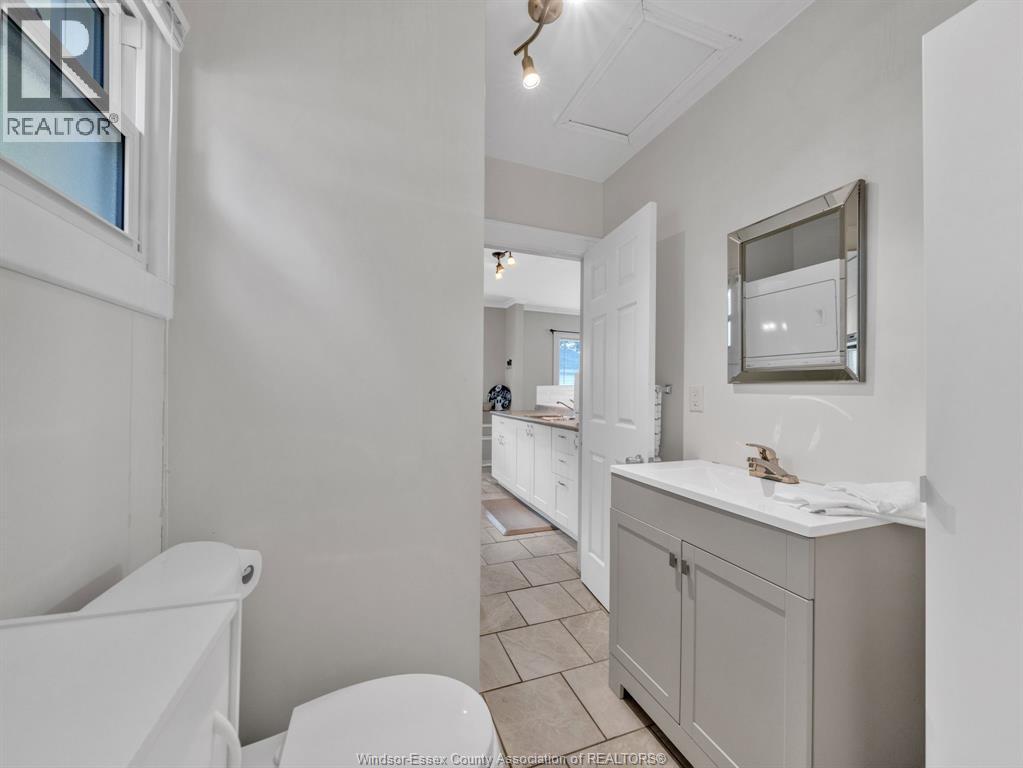53 Victor, Essex, Ontario  N8M 1J4 - Photo 14 - 25026452