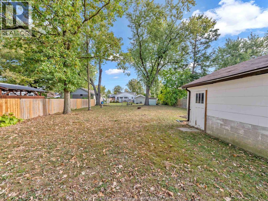 53 Victor, Essex, Ontario  N8M 1J4 - Photo 25 - 25026452