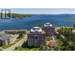 301 89 Waterfront Drive