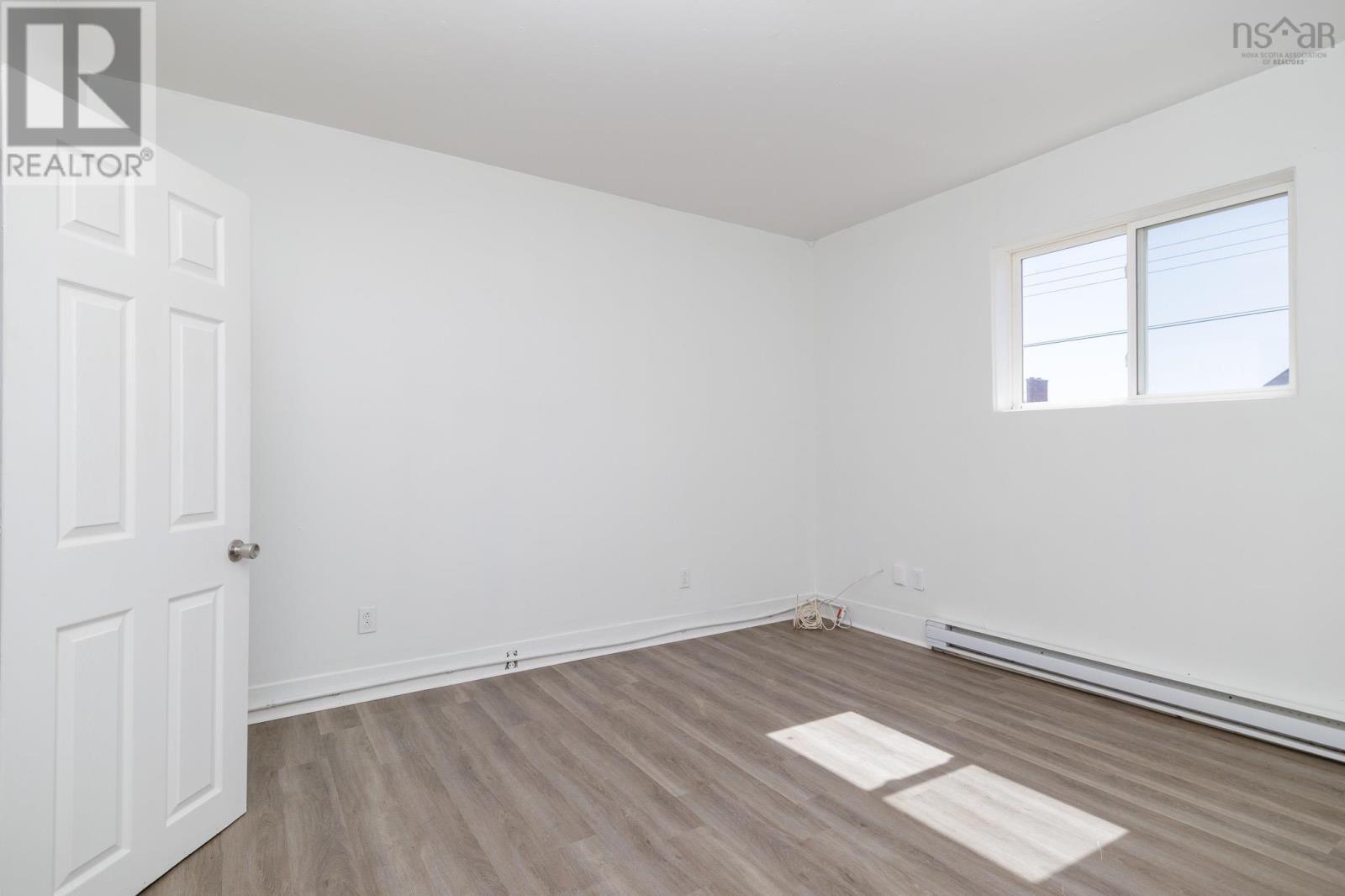 818 Donkin Highway, Donkin, Nova Scotia  B1A 6P2 - Photo 15 - 202522259