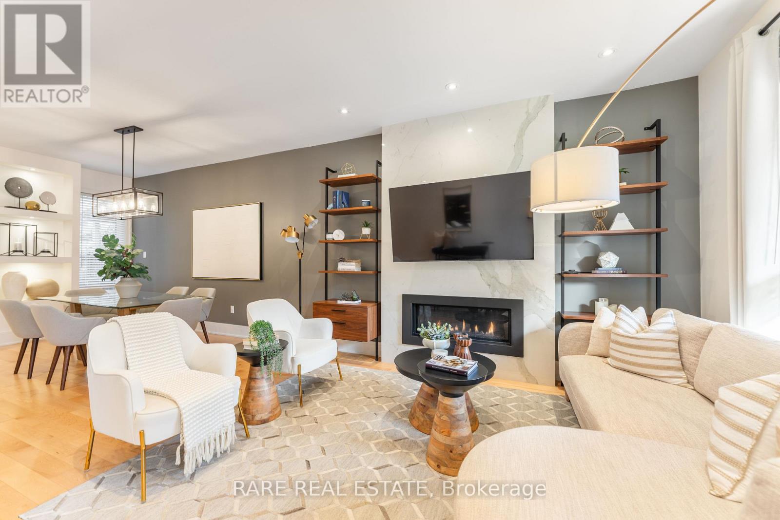 322 Logan Avenue, Toronto, Ontario  M4M 2N7 - Photo 6 - E12471119