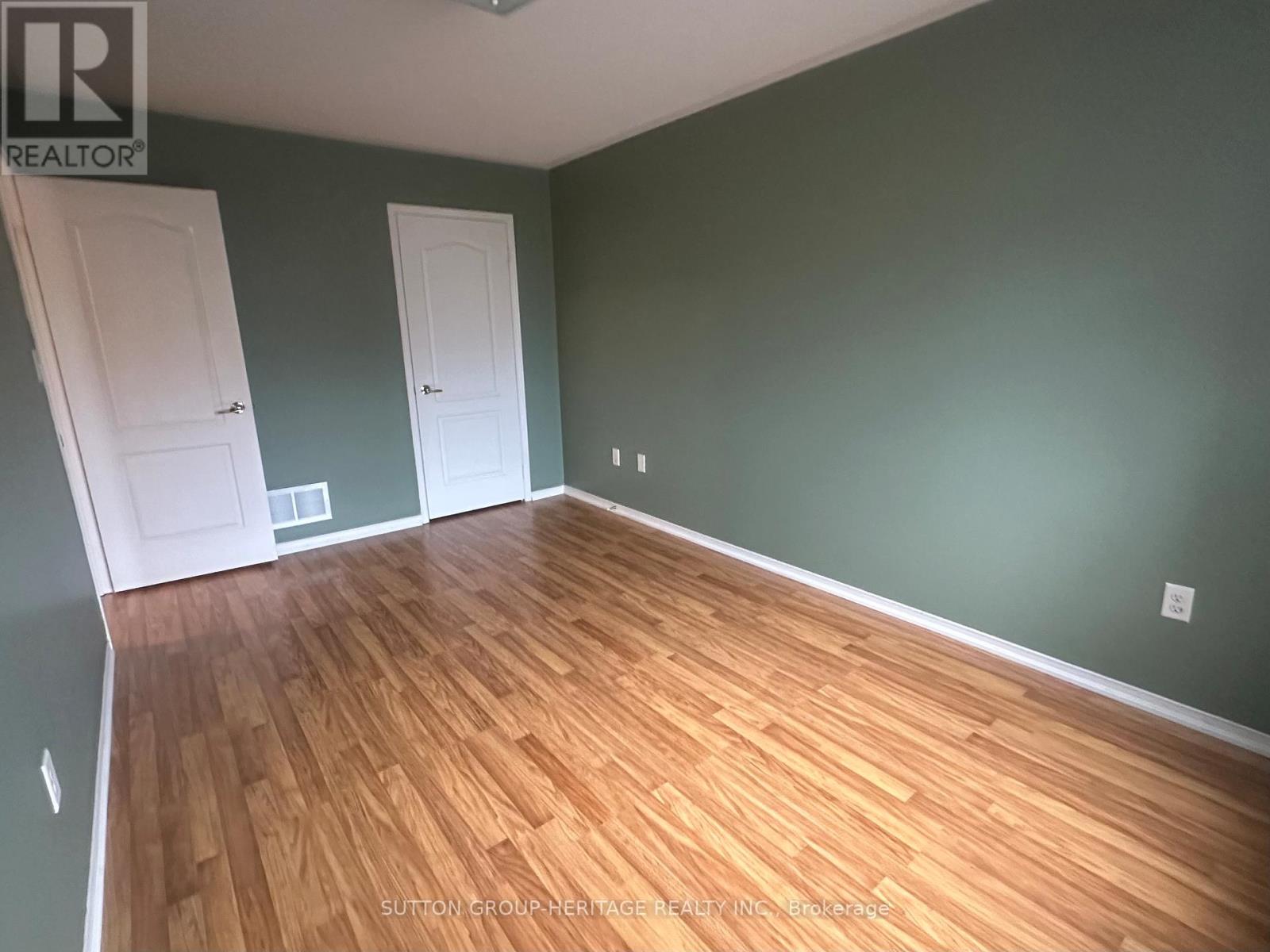 4 Summerside Avenue, Whitby, Ontario  L1R 0G3 - Photo 13 - E12471125