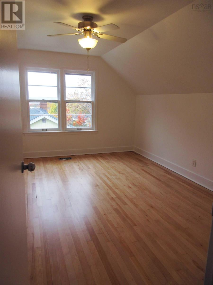 74 Exhibition Street, Truro, Nova Scotia  B2N 4C7 - Photo 12 - 202526056