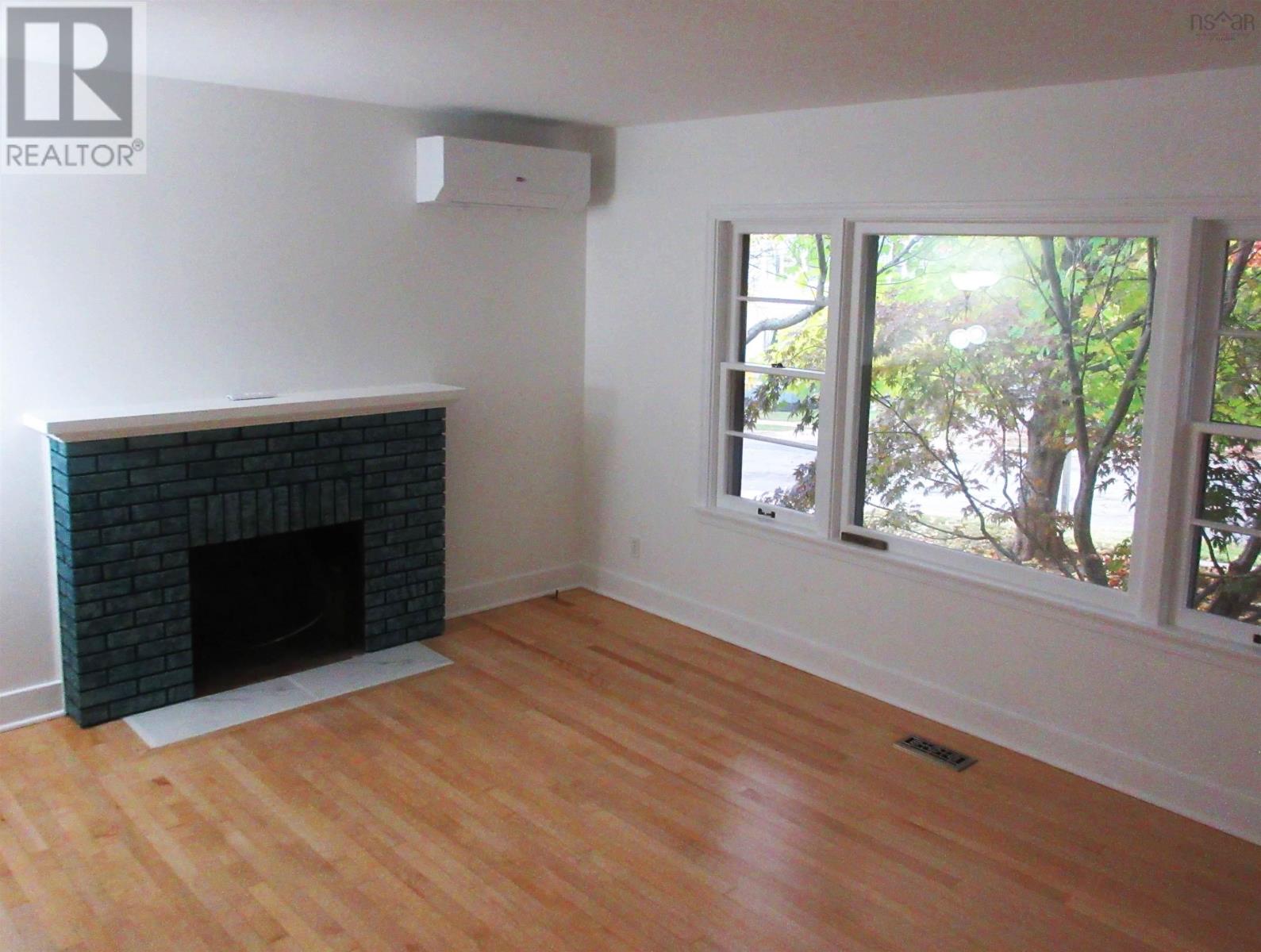 74 Exhibition Street, Truro, Nova Scotia  B2N 4C7 - Photo 4 - 202526056