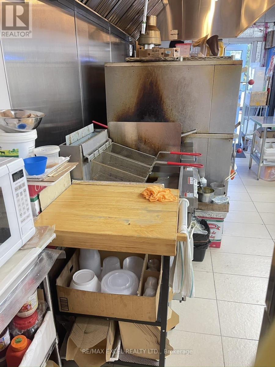 1fc15 - 9390 Woodbine Avenue, Markham, Ontario  L6C 1T5 - Photo 7 - N12471096