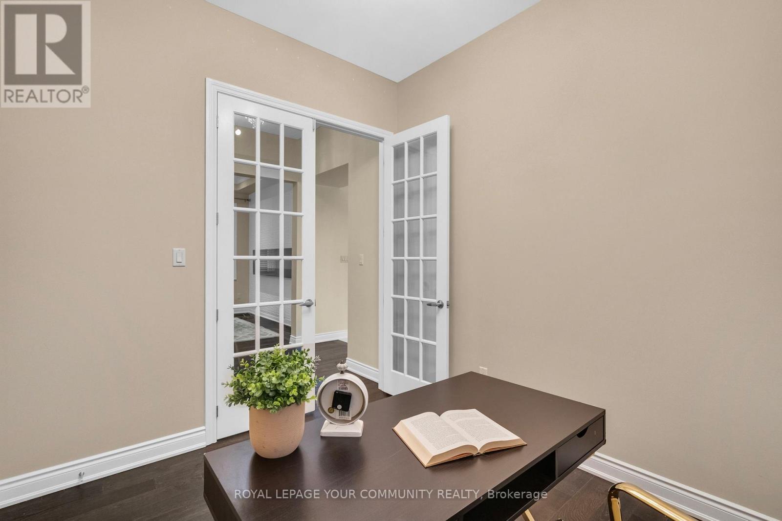 8 King Boulevard, King, Ontario  L7B 0P4 - Photo 18 - N12471114