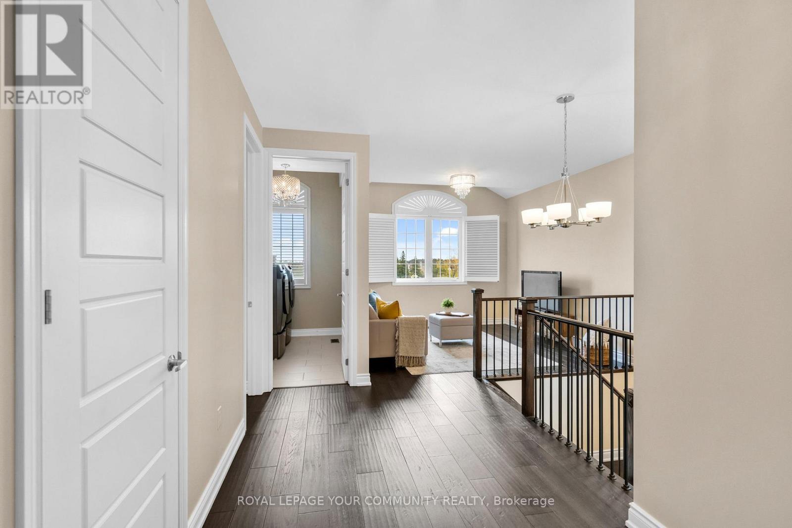 8 King Boulevard, King, Ontario  L7B 0P4 - Photo 37 - N12471114