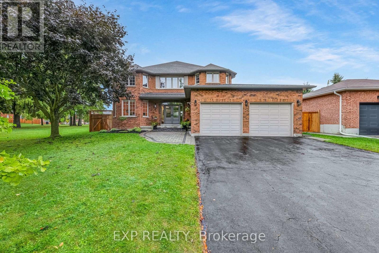 67 GEOFFREY CRESCENT, Whitchurch-Stouffville, Ontario