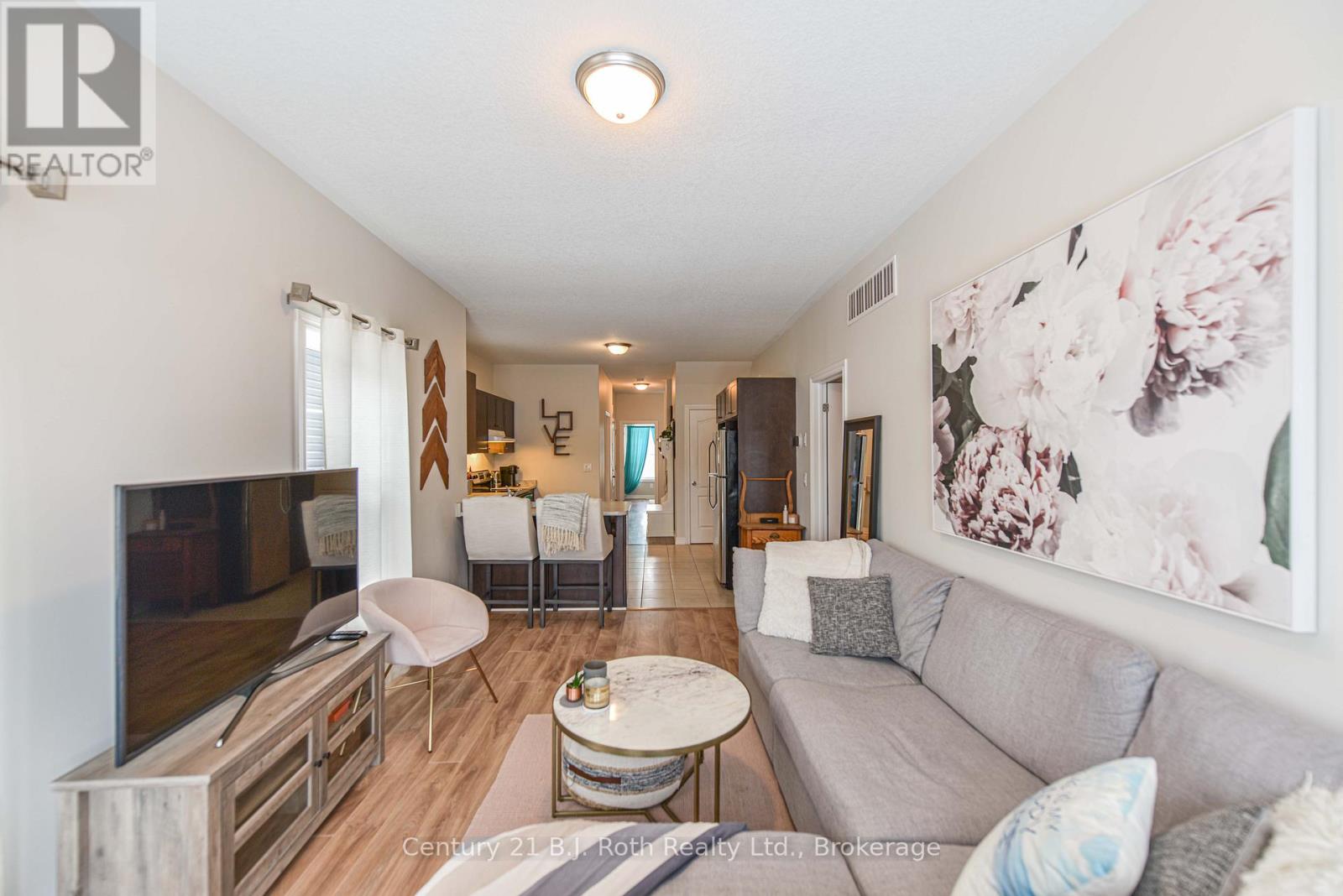 15 Isabella Drive, Orillia, Ontario  L3V 0E2 - Photo 6 - S12471157