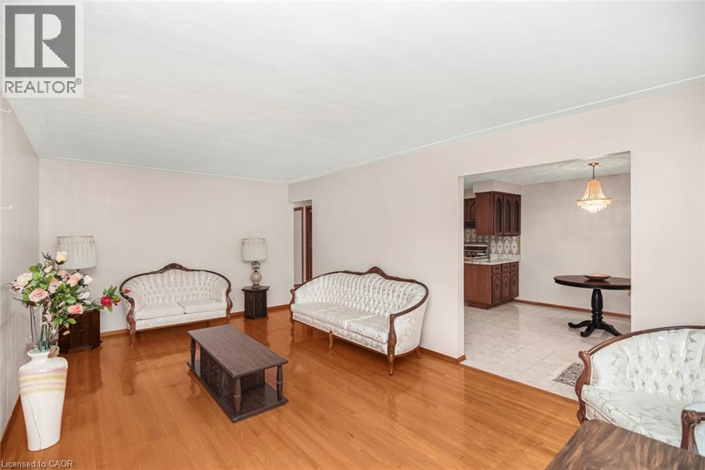 31 Adair Avenue, Hamilton, Ontario  L8H 6A5 - Photo 8 - 40779950