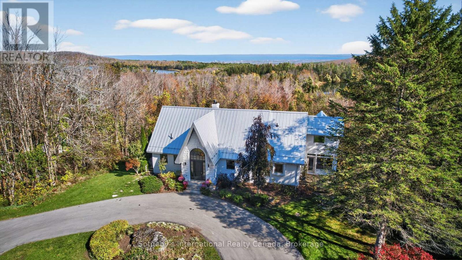 589374 19 Grey Road, Blue Mountains, Ontario  L9Y 0R6 - Photo 2 - X12471174