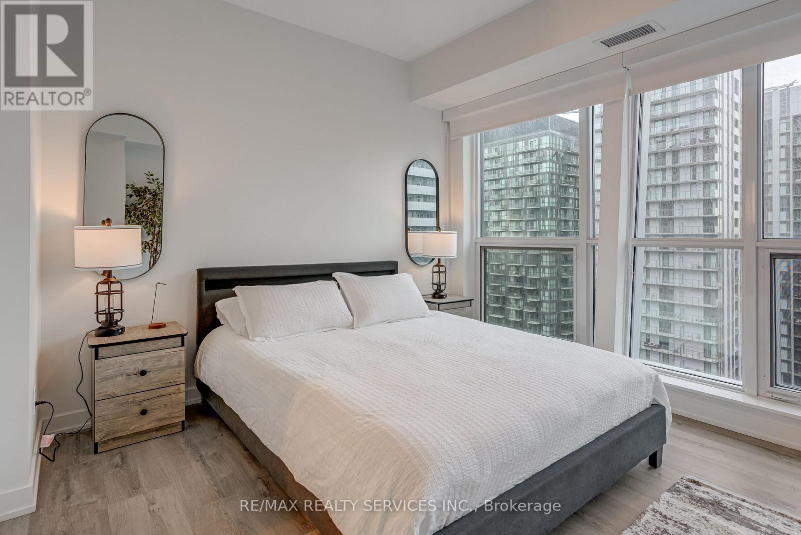 4106 - 327 King Street W, Toronto, Ontario  M5V 0W7 - Photo 23 - C12365171
