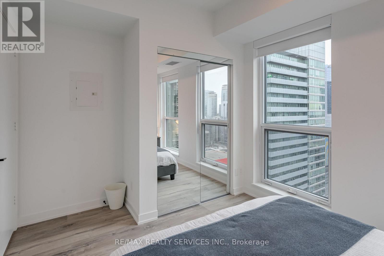 4106 - 327 King Street W, Toronto, Ontario  M5V 0W7 - Photo 31 - C12365171