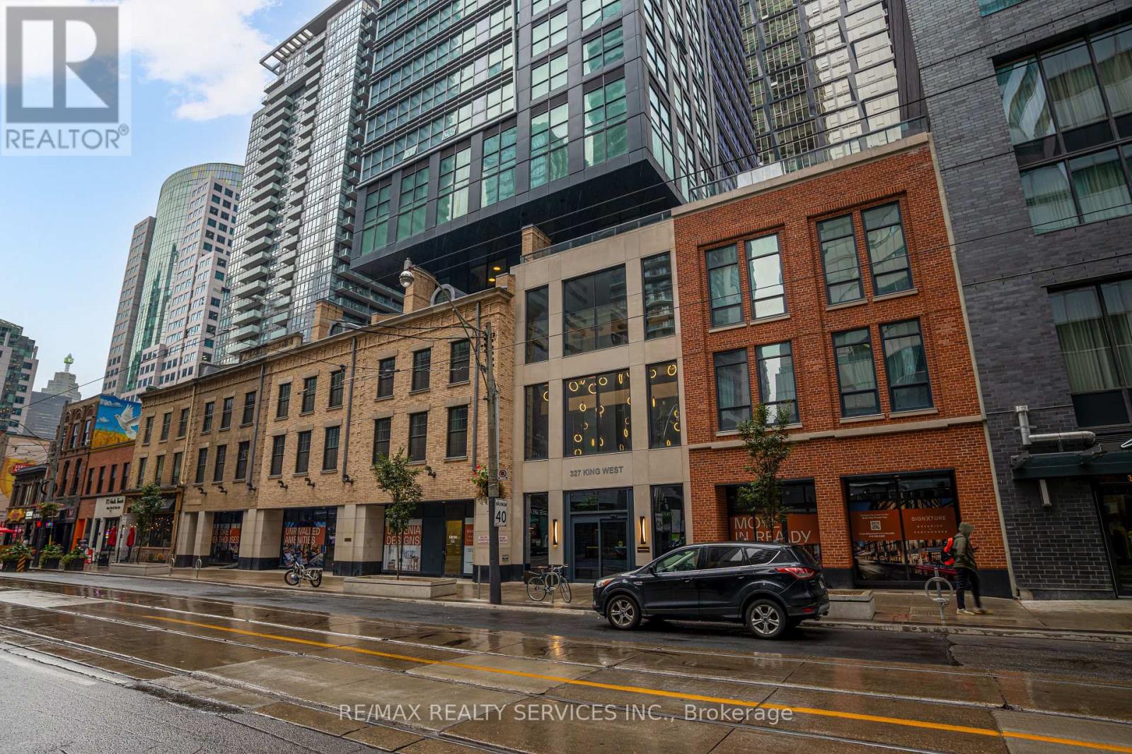 4106 - 327 King Street W, Toronto, Ontario  M5V 0W7 - Photo 5 - C12365171