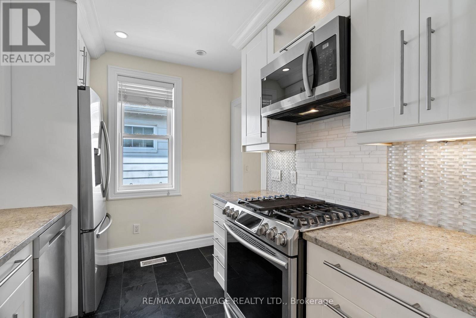555 Chester Street, London South, Ontario  N6C 2K1 - Photo 21 - X12471166