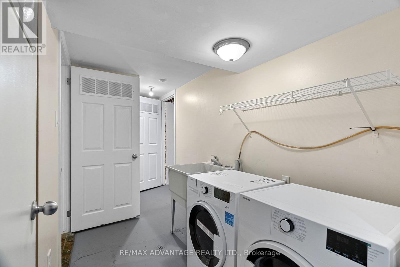 555 Chester Street, London South, Ontario  N6C 2K1 - Photo 33 - X12471166