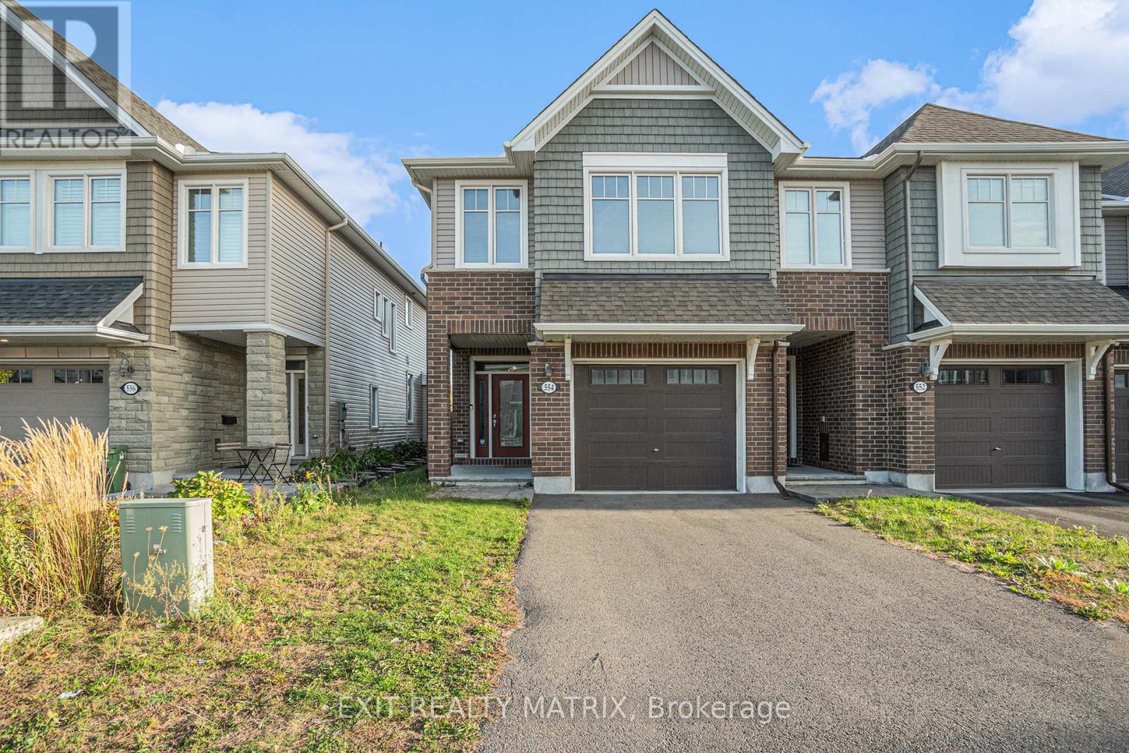 554 JACKDAW AVENUE, Ottawa, Ontario