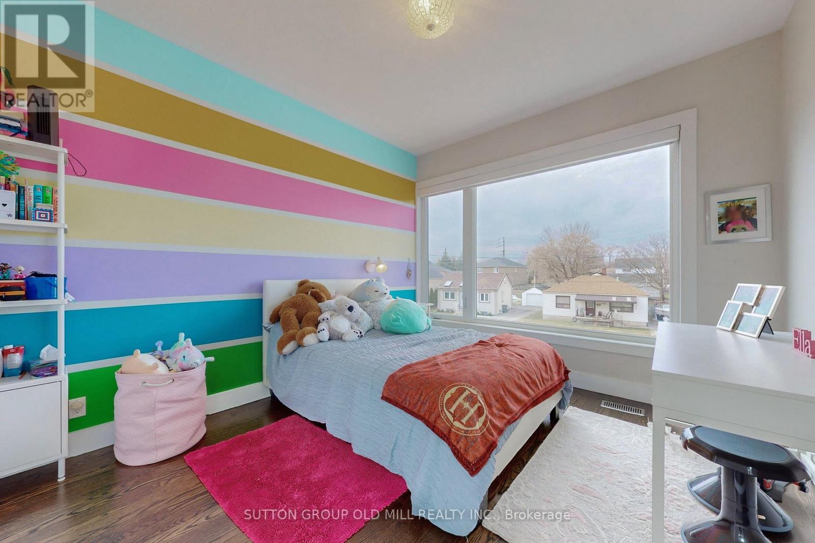 1086 Gardner Avenue, Mississauga, Ontario  L5E 1B7 - Photo 30 - W12471104
