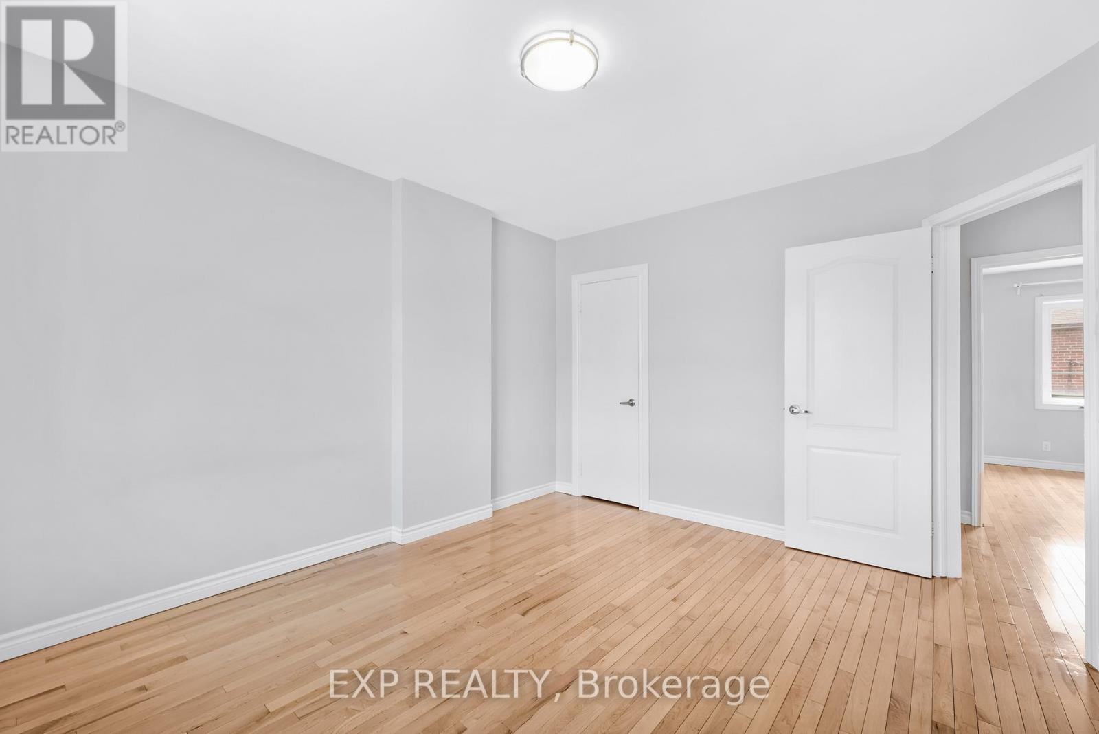 722 Weston Road, Toronto, Ontario  M6N 3R5 - Photo 14 - W12471122