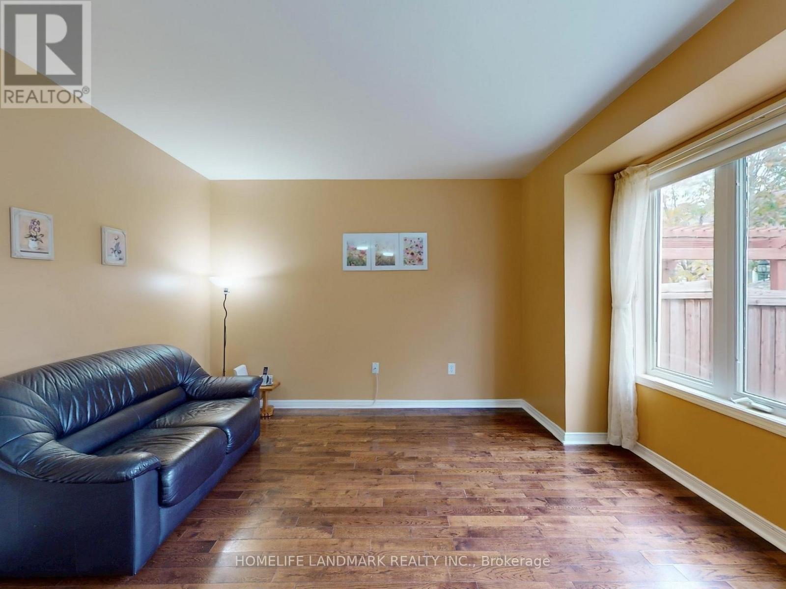 5919 Osprey Boulevard, Mississauga, Ontario  L5N 8J7 - Photo 13 - W12471127