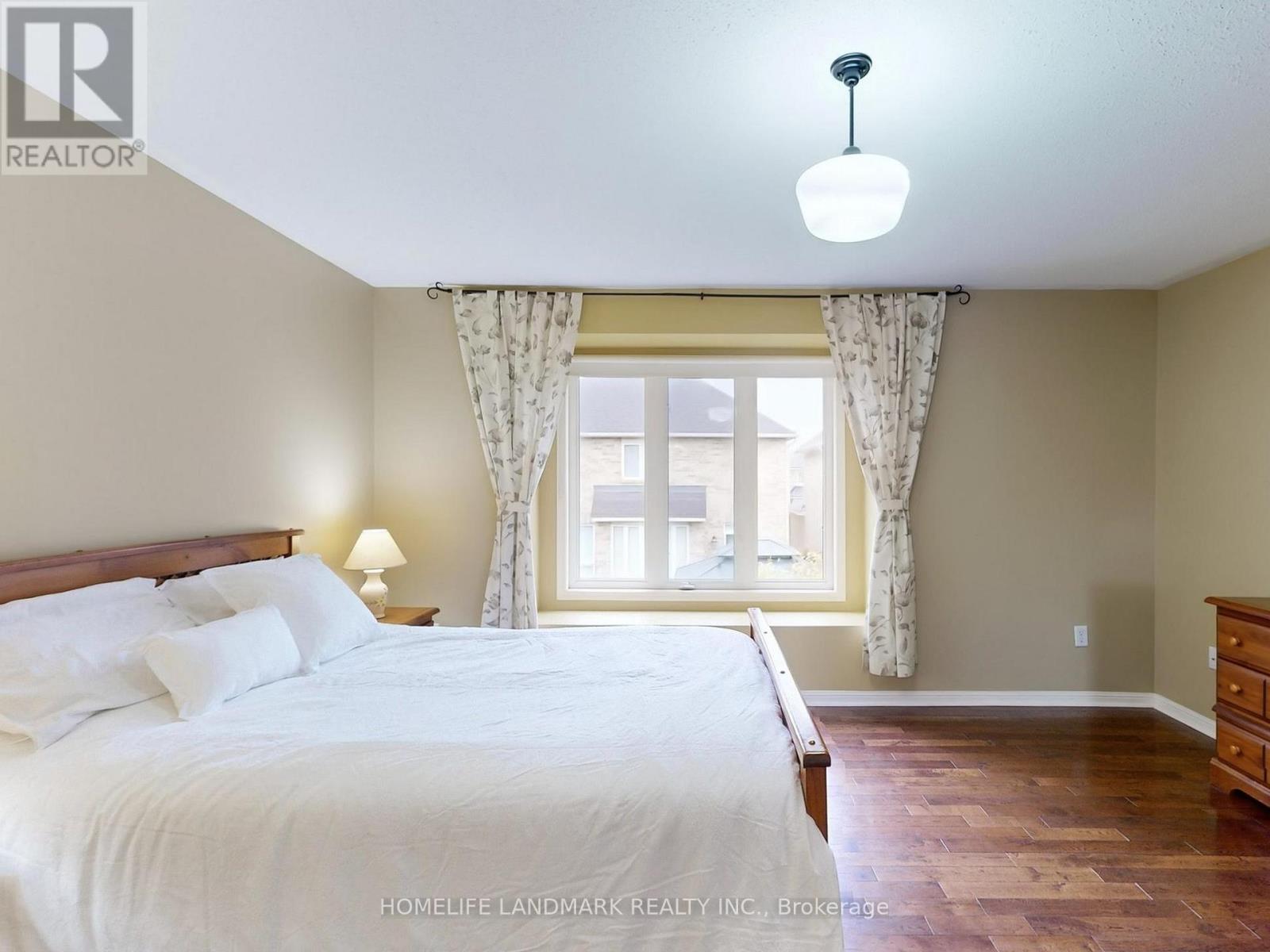 5919 Osprey Boulevard, Mississauga, Ontario  L5N 8J7 - Photo 25 - W12471127