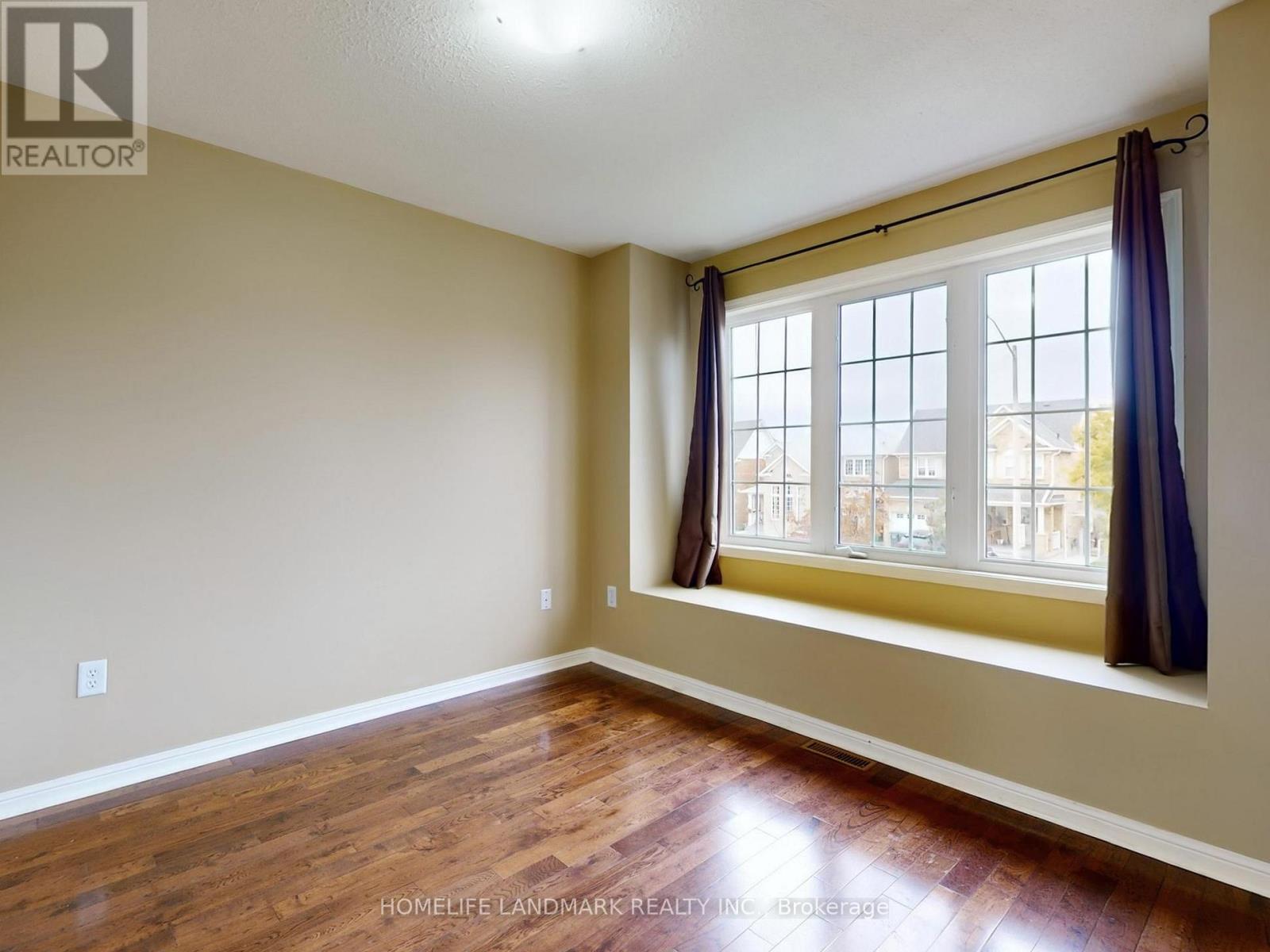 5919 Osprey Boulevard, Mississauga, Ontario  L5N 8J7 - Photo 35 - W12471127