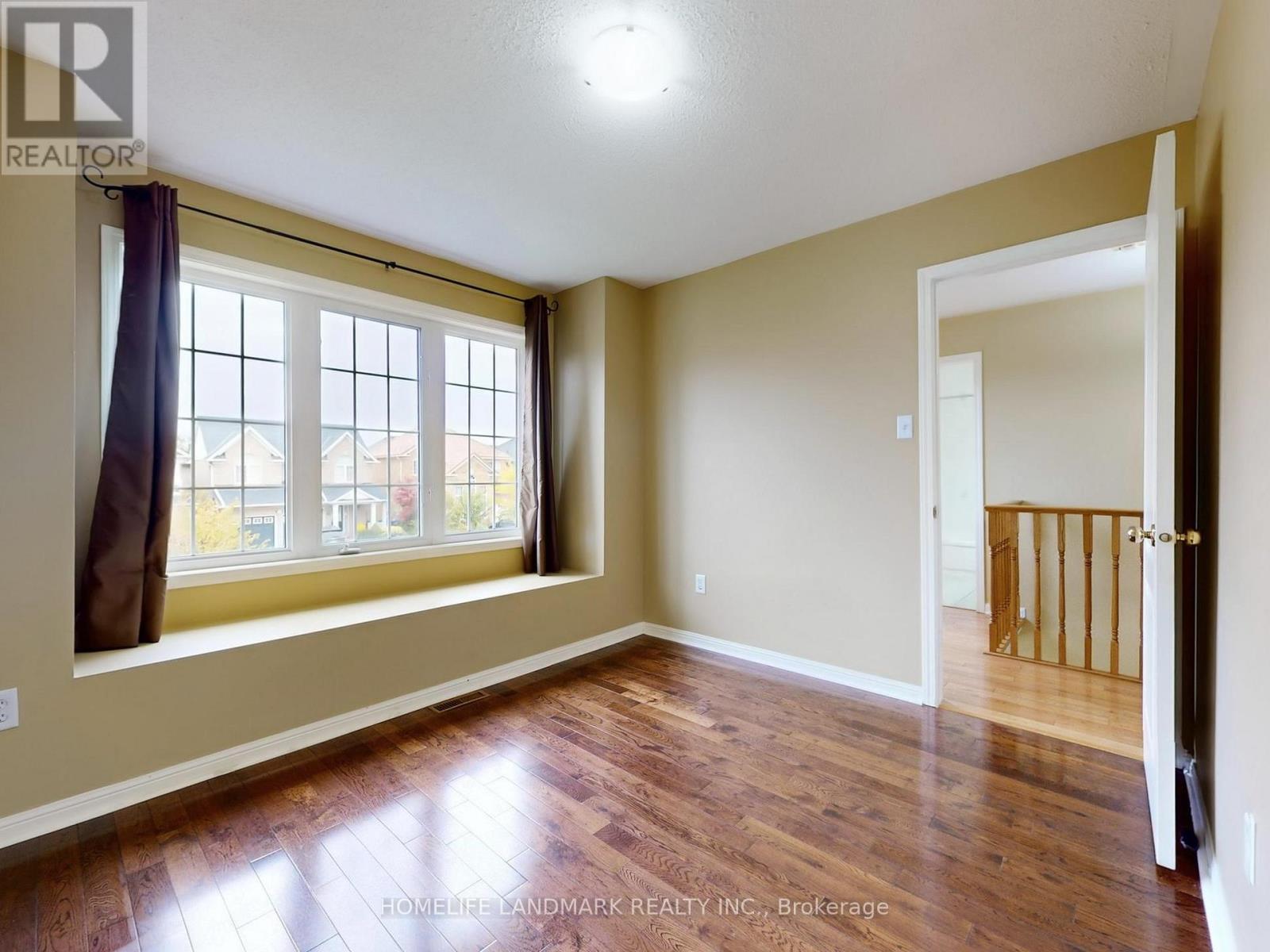 5919 Osprey Boulevard, Mississauga, Ontario  L5N 8J7 - Photo 37 - W12471127