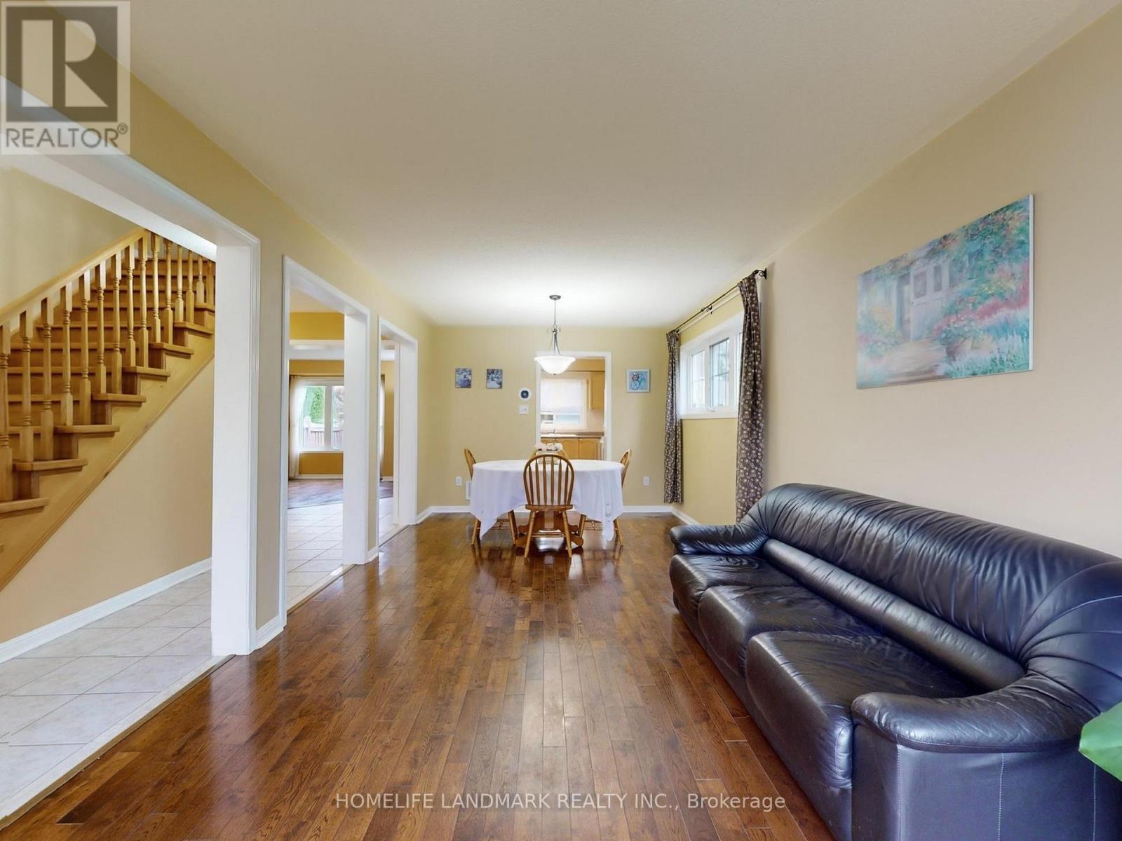 5919 Osprey Boulevard, Mississauga, Ontario  L5N 8J7 - Photo 6 - W12471127