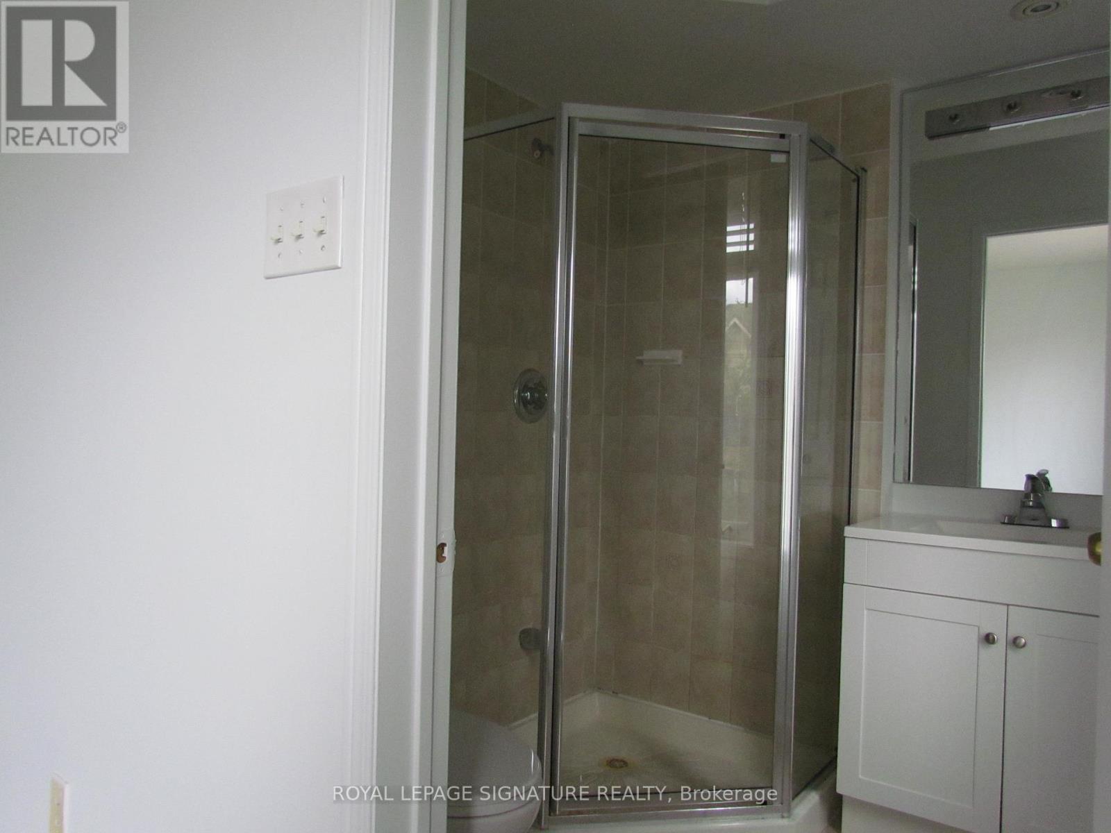 69 - 3056 Eglinton Avenue W, Mississauga, Ontario  L5M 8E4 - Photo 16 - W12471129