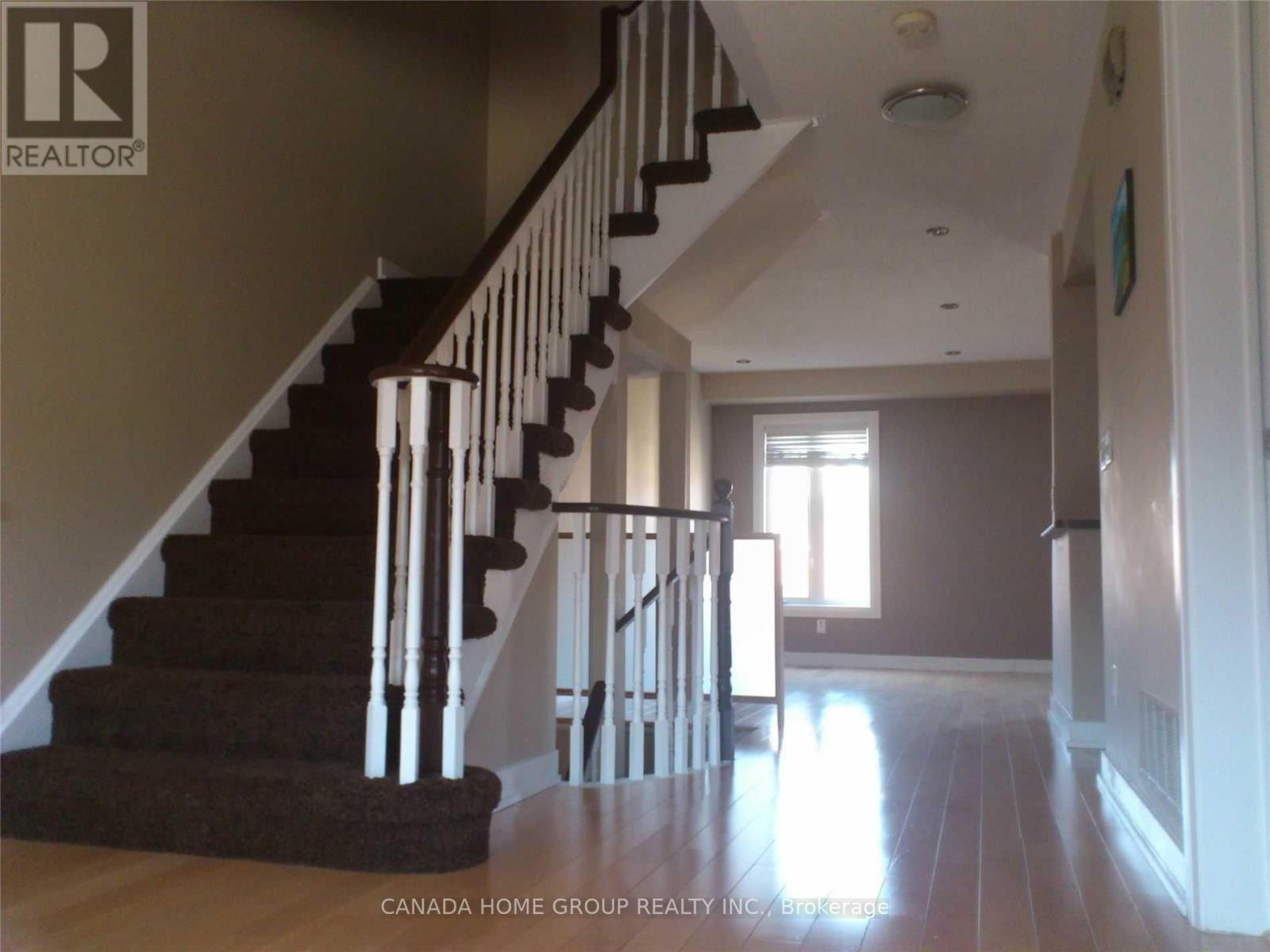 3405 Southwick Street, Mississauga, Ontario  L5M 7M1 - Photo 6 - W12471136