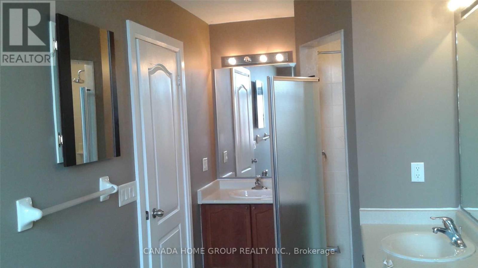 3405 Southwick Street, Mississauga, Ontario  L5M 7M1 - Photo 9 - W12471136