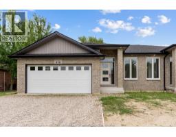 476 RAILWAY, Lakeshore, Ontario