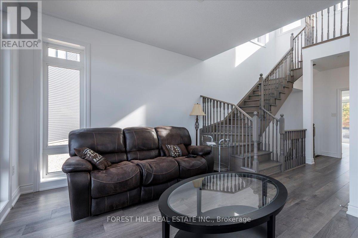111 Marina Village Drive, Georgian Bay, Ontario  L0K 1S0 - Photo 20 - X12471093