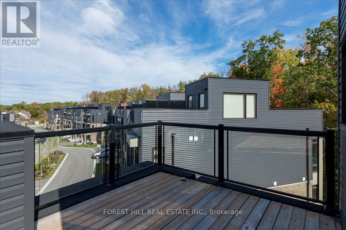 111 Marina Village Drive, Georgian Bay, Ontario  L0K 1S0 - Photo 24 - X12471093