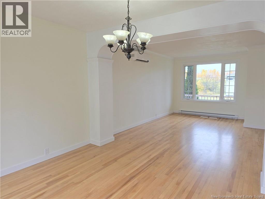 485 Varrily, Bathurst, New Brunswick  E8K 1W3 - Photo 10 - NB128777