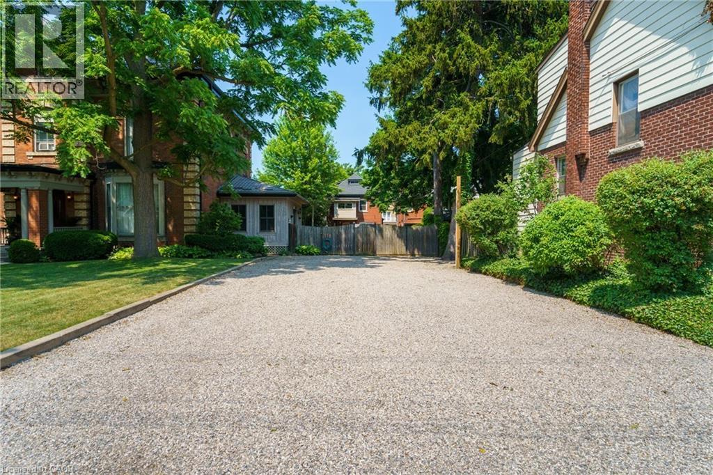 275 Cumberland Avenue, Hamilton, Ontario  L8M 2A3 - Photo 5 - 40749138