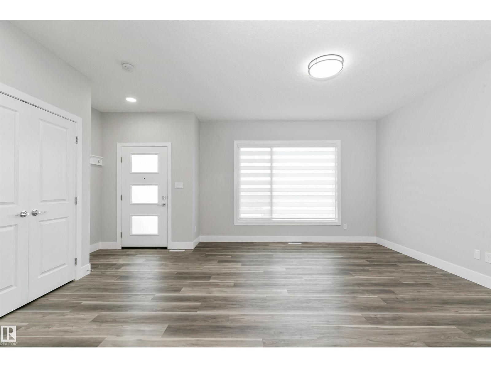 5060 Chappelle Rd Sw, Edmonton, Alberta  T6W 4H7 - Photo 2 - E4462765