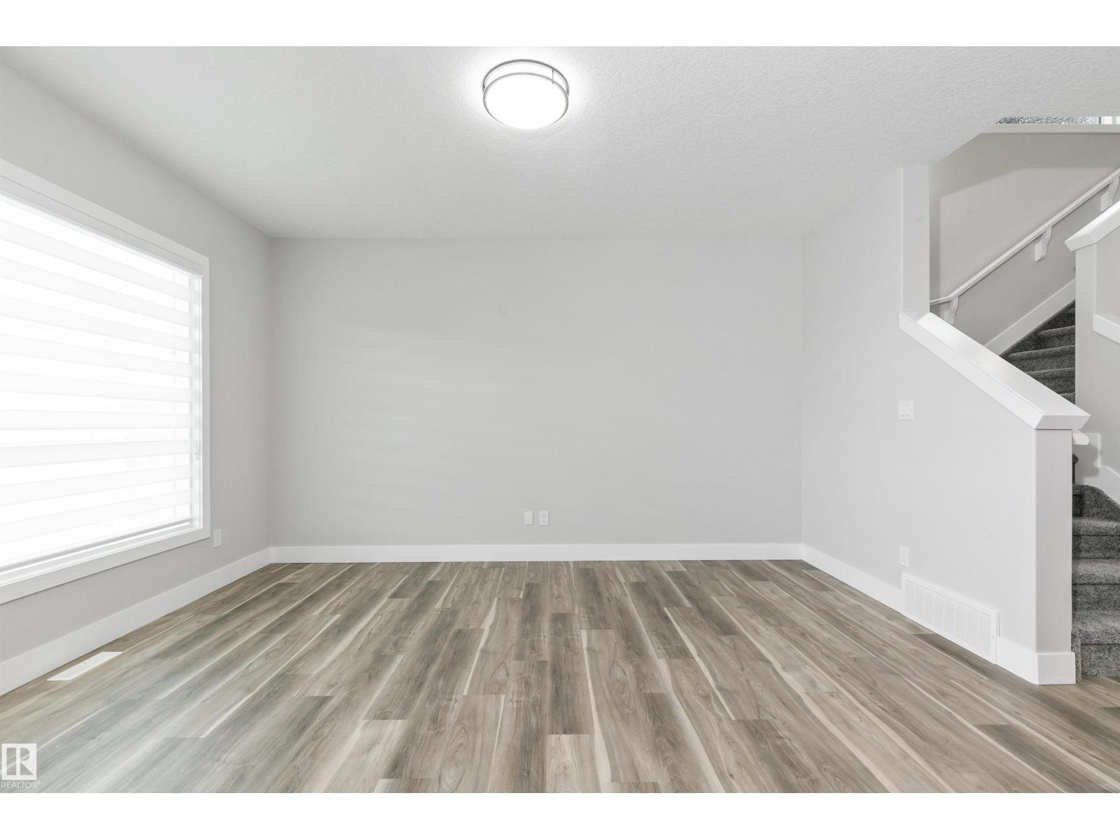 5060 Chappelle Rd Sw, Edmonton, Alberta  T6W 4H7 - Photo 4 - E4462765