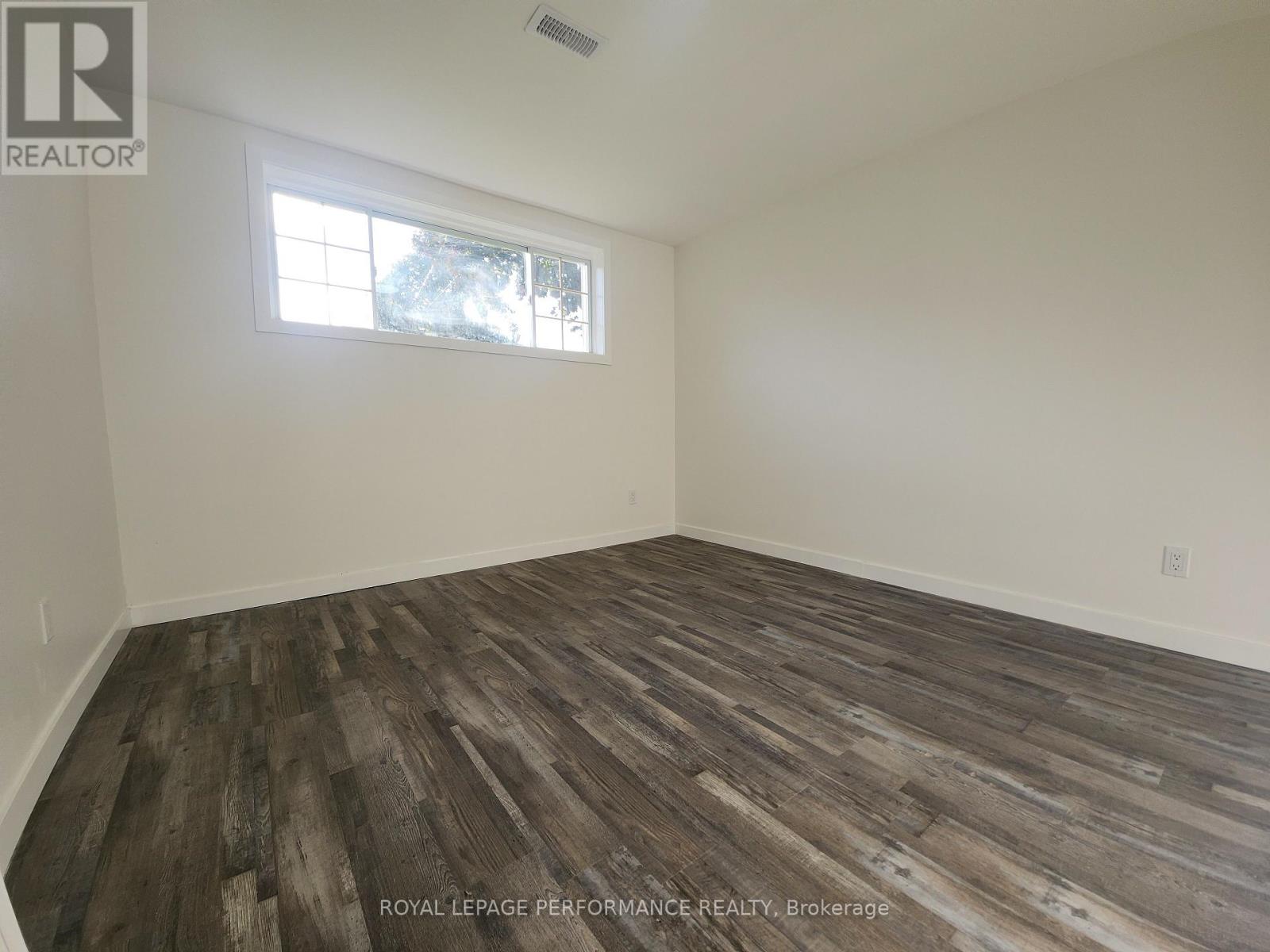 405 Carleton Street E, Cornwall, Ontario  K6H 4X9 - Photo 29 - X12465190