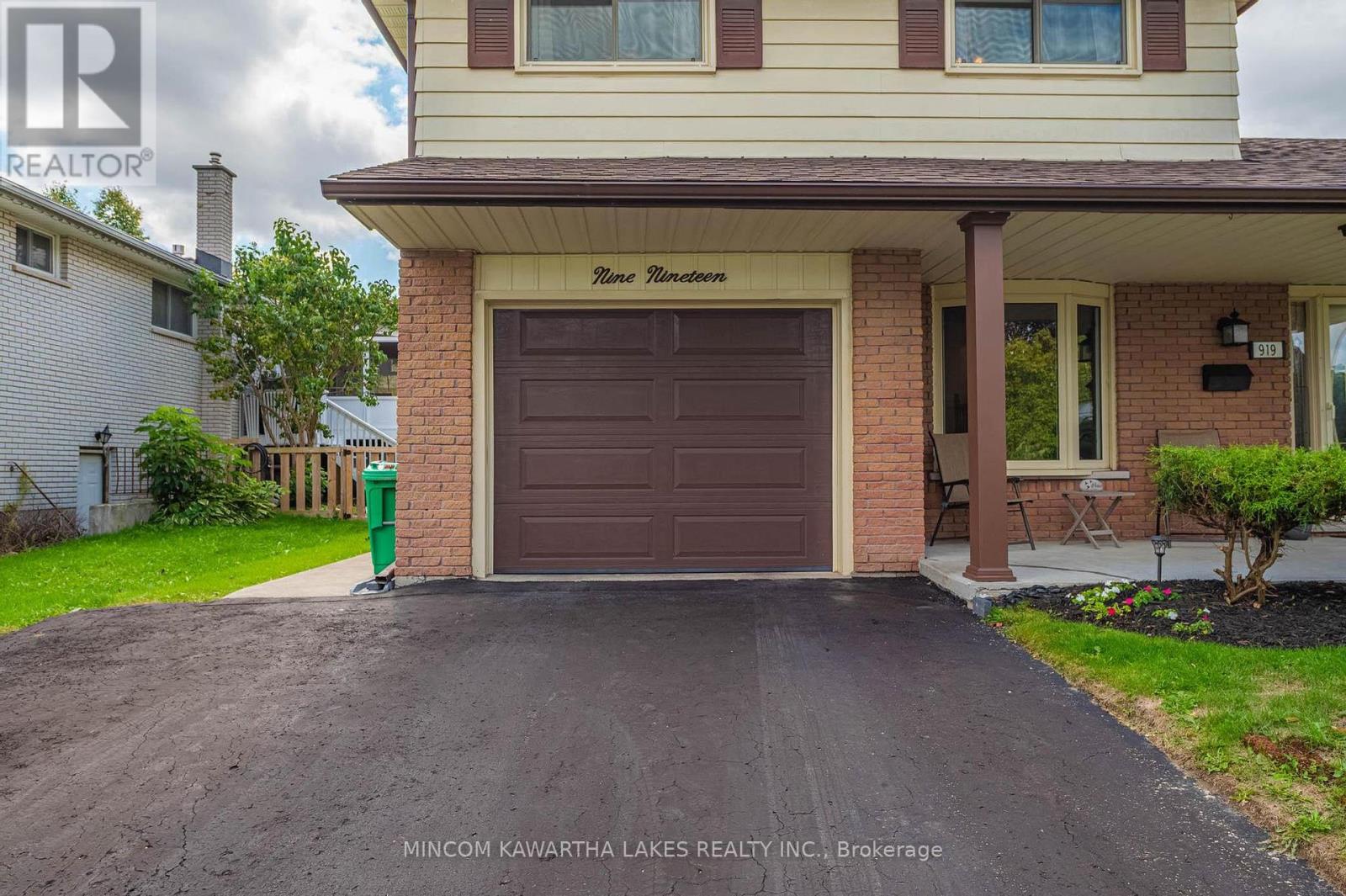 919 Sydenham Road, Peterborough, Ontario  K9J 1K5 - Photo 2 - X12464905