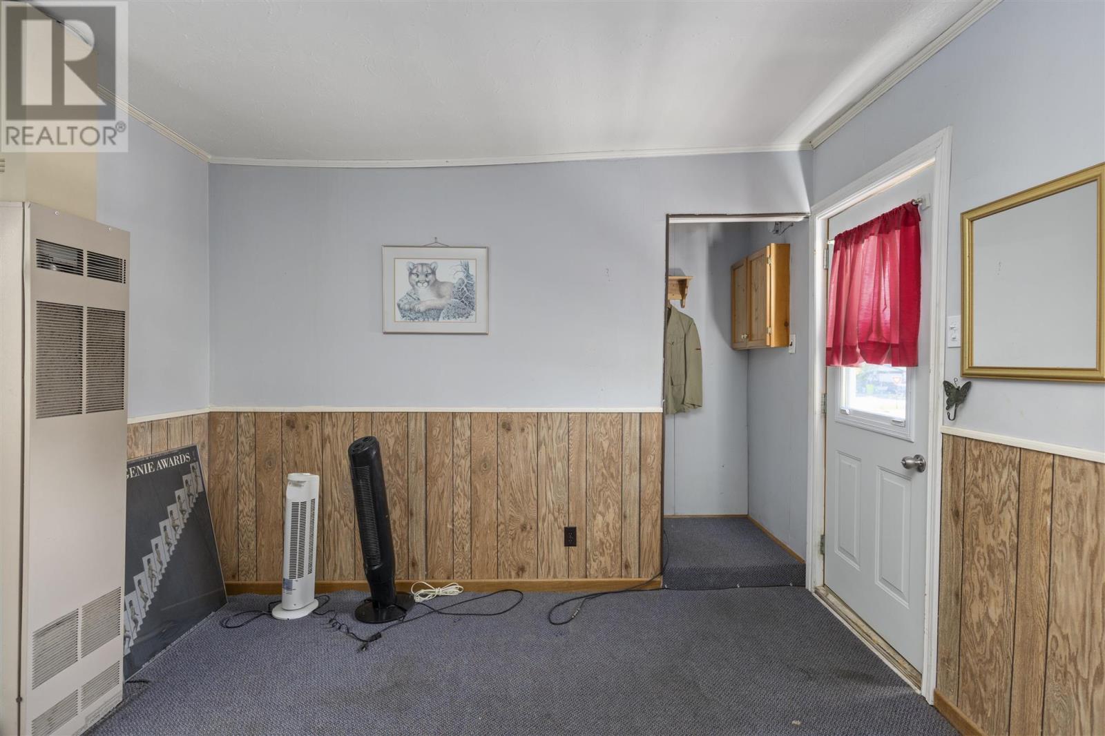 28 Spruce St, Sault Ste. Marie, Ontario  P6B 2G6 - Photo 3 - SM252941