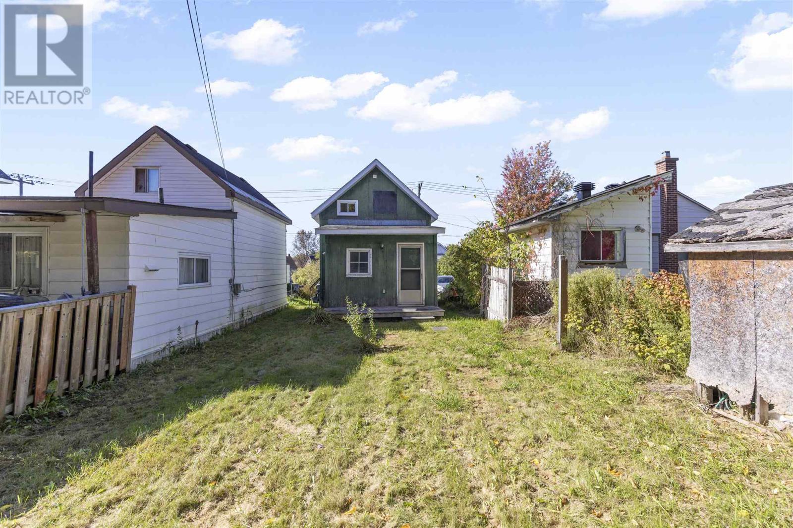 28 Spruce St, Sault Ste. Marie, Ontario  P6B 2G6 - Photo 17 - SM252941