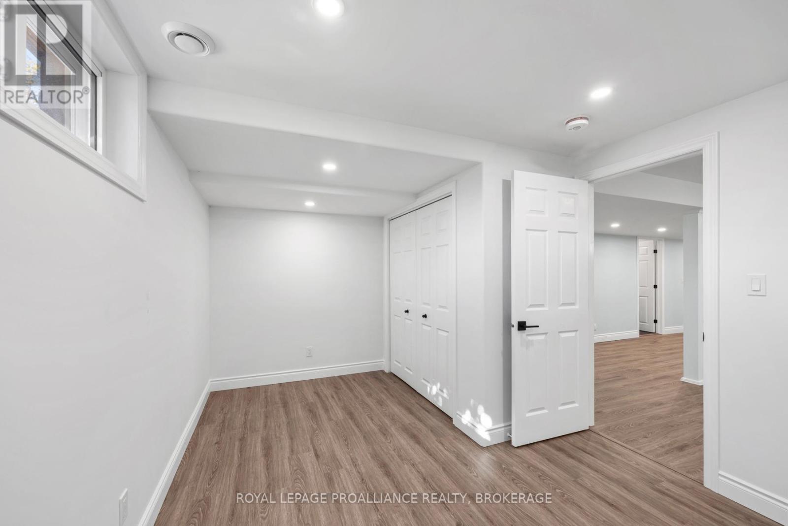 472 Freeman Crescent, Kingston (Kingston East (Incl Barret Crt)), Ontario  K7K 7C9 - Photo 23 - X12471255