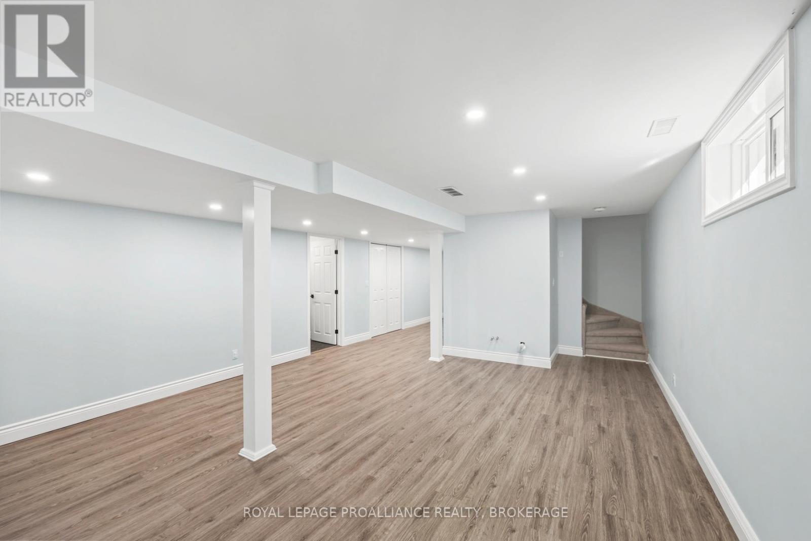 472 Freeman Crescent, Kingston (Kingston East (Incl Barret Crt)), Ontario  K7K 7C9 - Photo 24 - X12471255