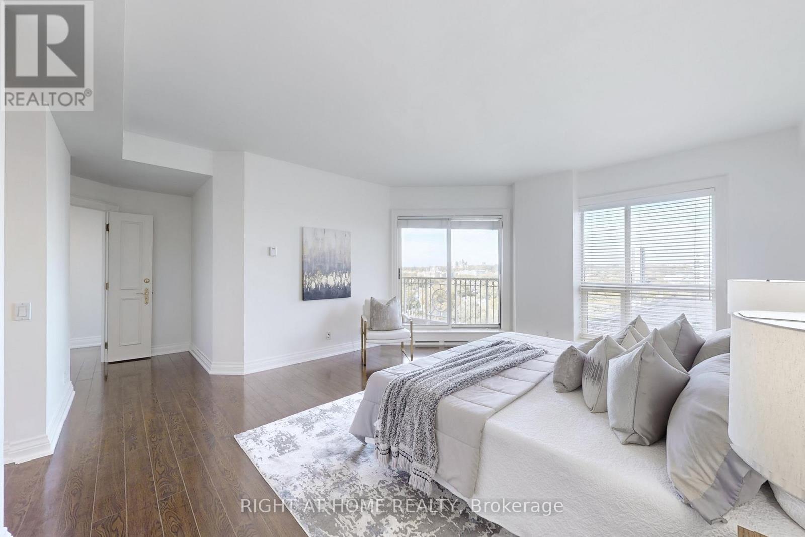 1201 - 38 Avenue Road, Toronto, Ontario  M5R 2G2 - Photo 27 - C12471150