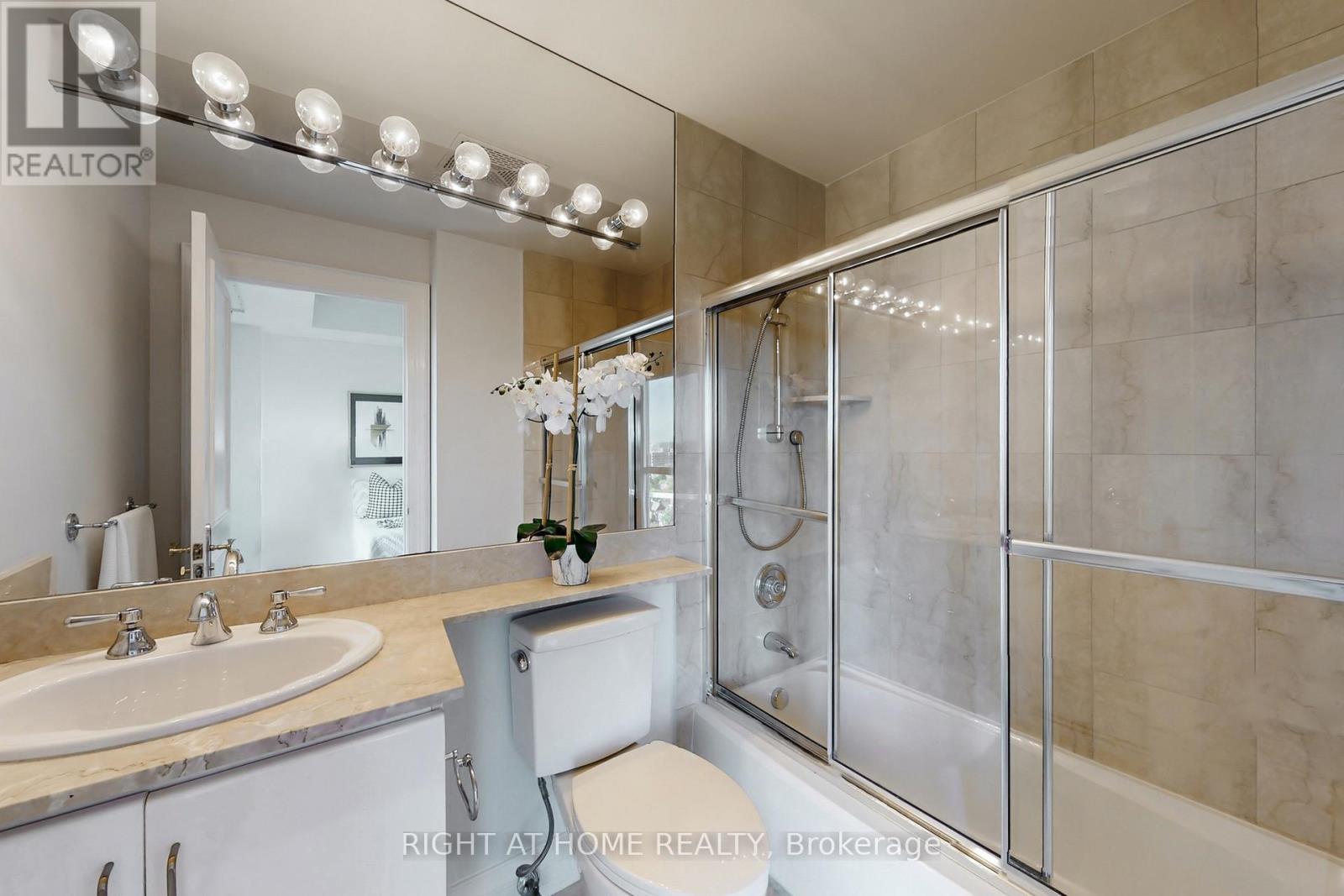 1201 - 38 Avenue Road, Toronto, Ontario  M5R 2G2 - Photo 38 - C12471150